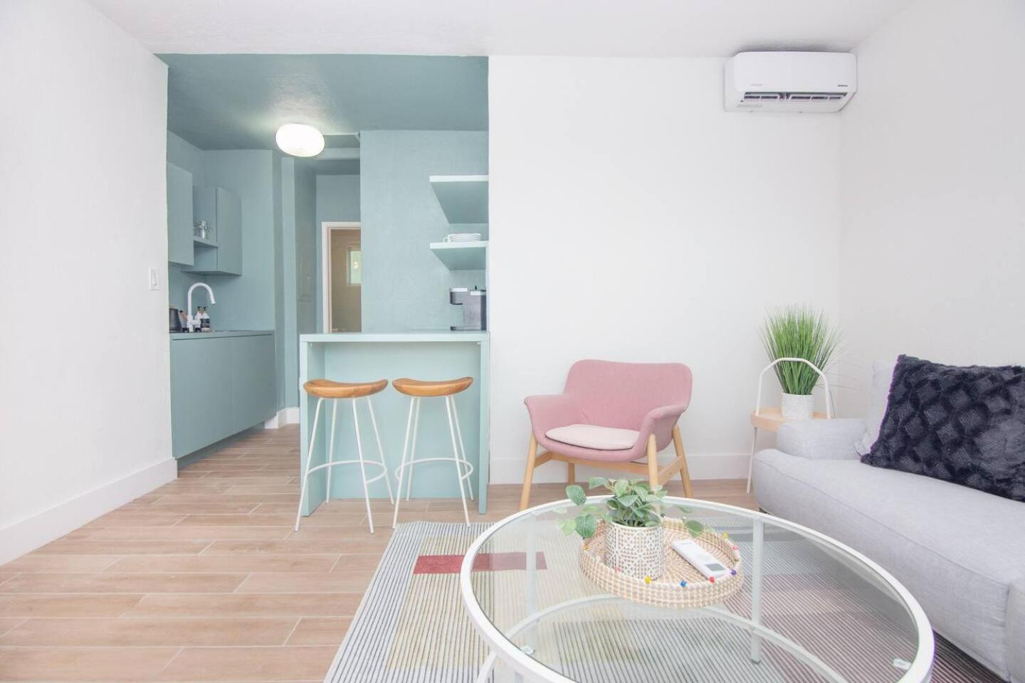 Stylish One Bedroom In El Portal #4 Apartment Miami