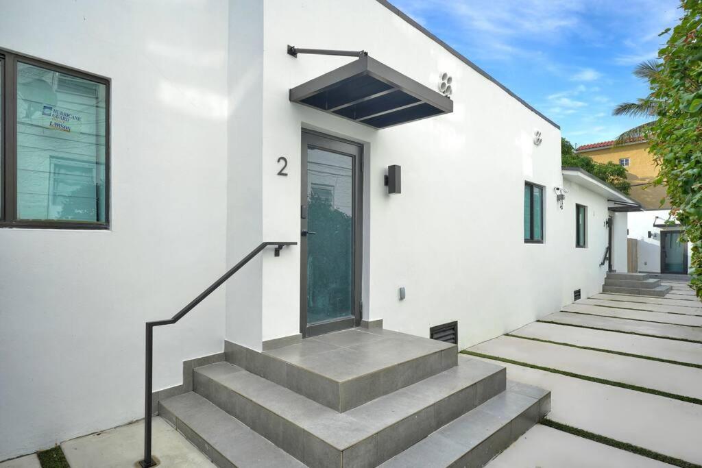 2 In Villa