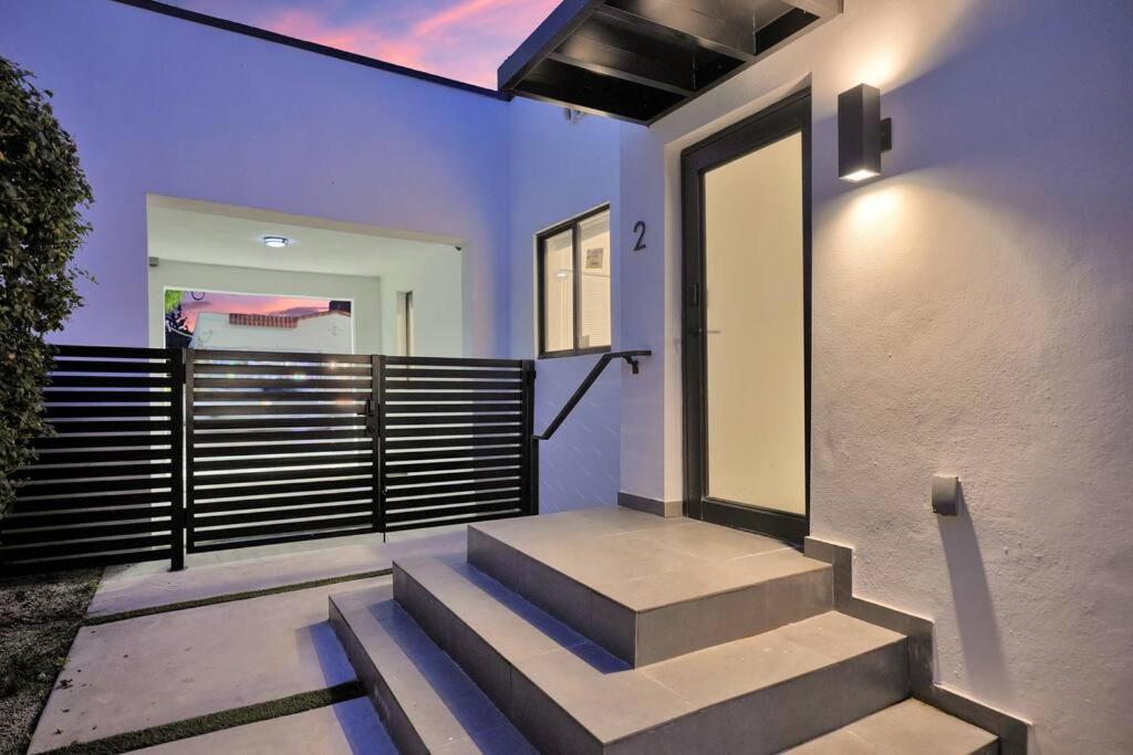 2 In Villa *