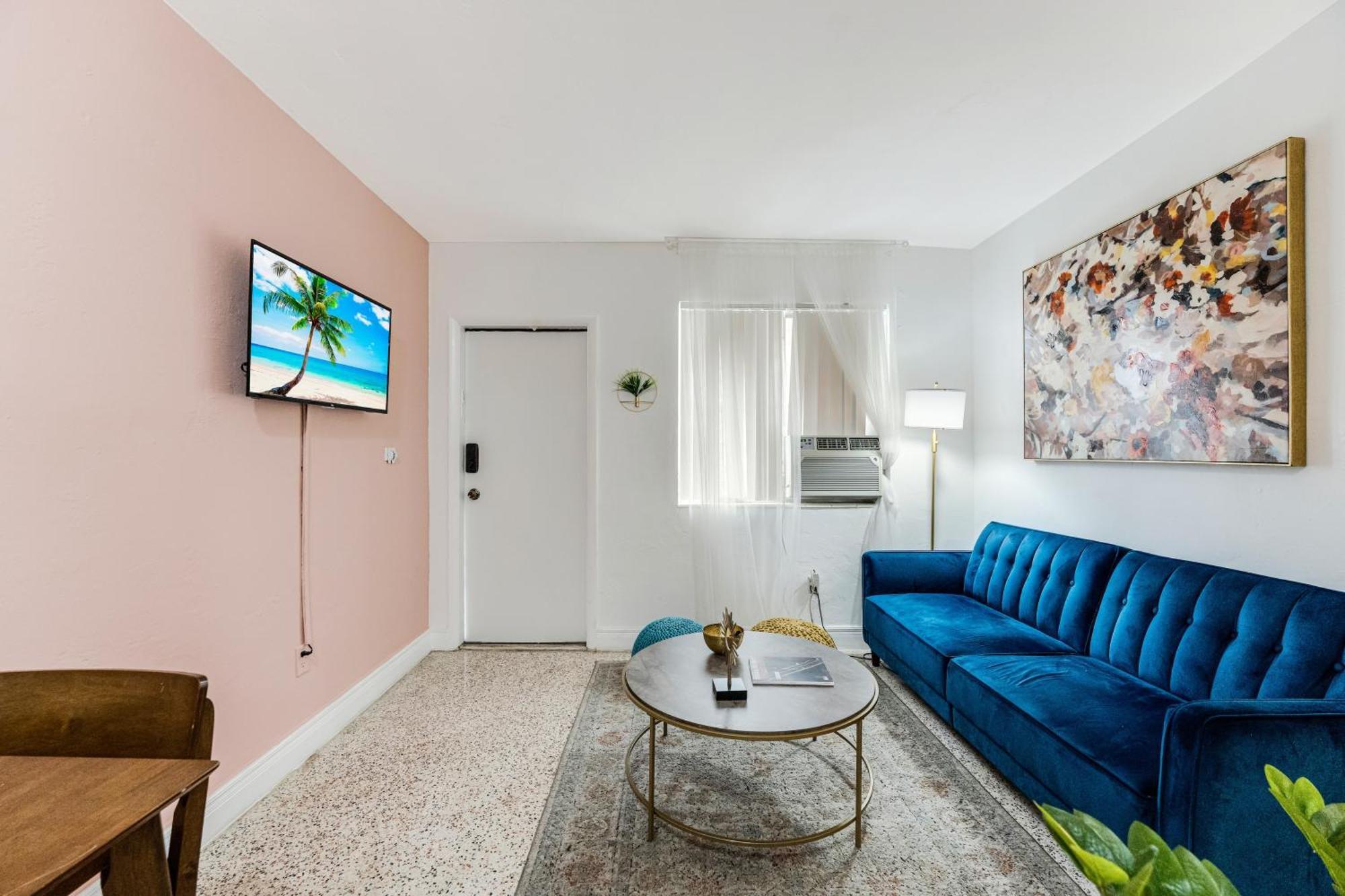 Chic 1br With Free Parking 5 Min To Brickell Apartment Miami