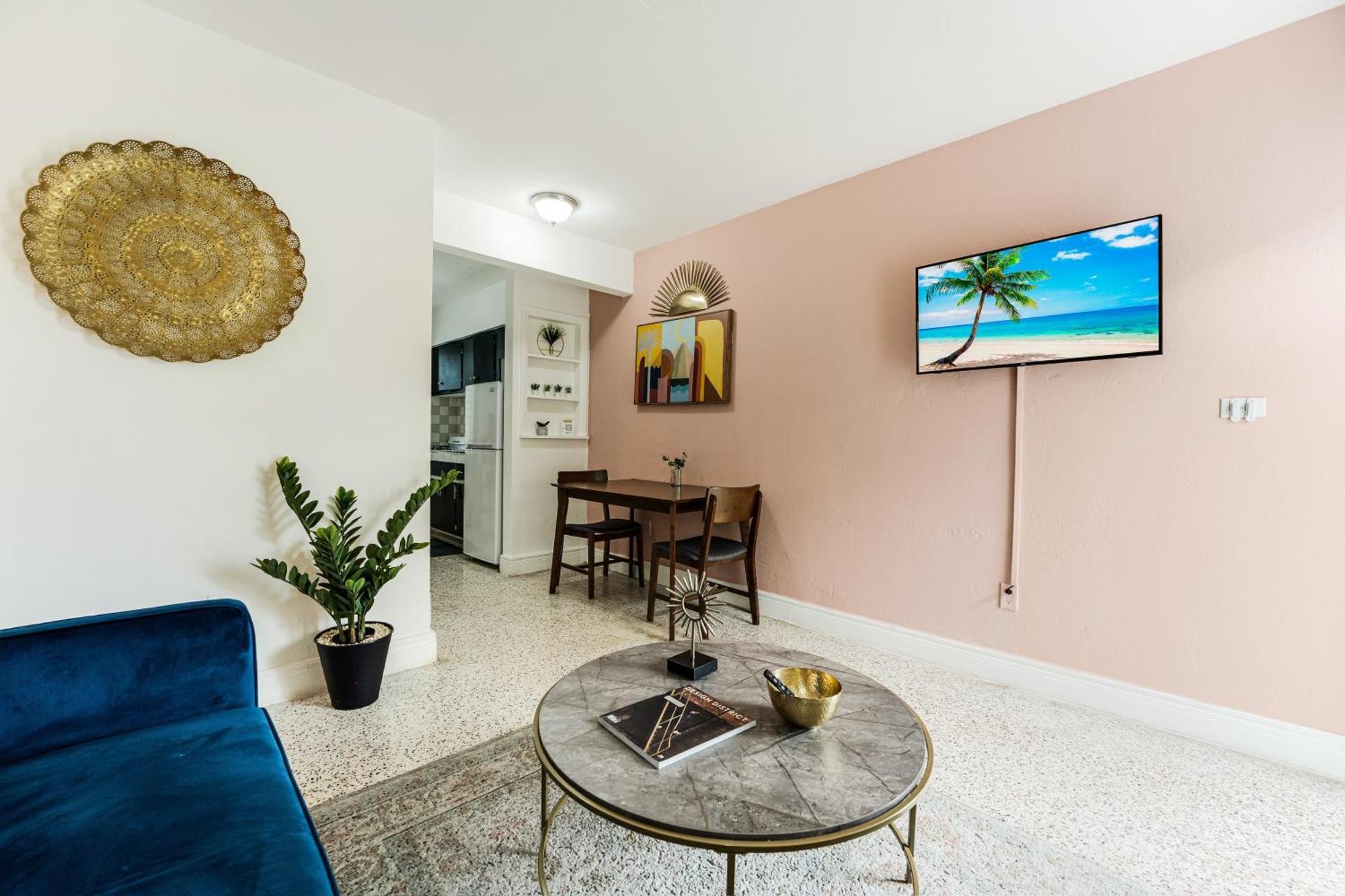 Chic 1br With Free Parking 5 Min To Brickell * Miami
