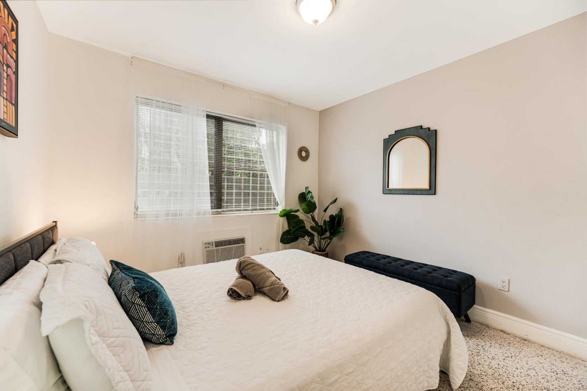 Chic 1br With Free Parking 5 Min To Brickell Apartment *