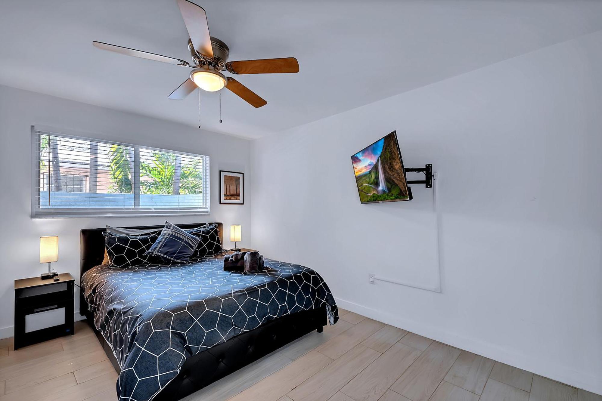 Casa Palmera Gated 2 Bed 2 Bath 10 Minutes To Beach-115 * Miami
