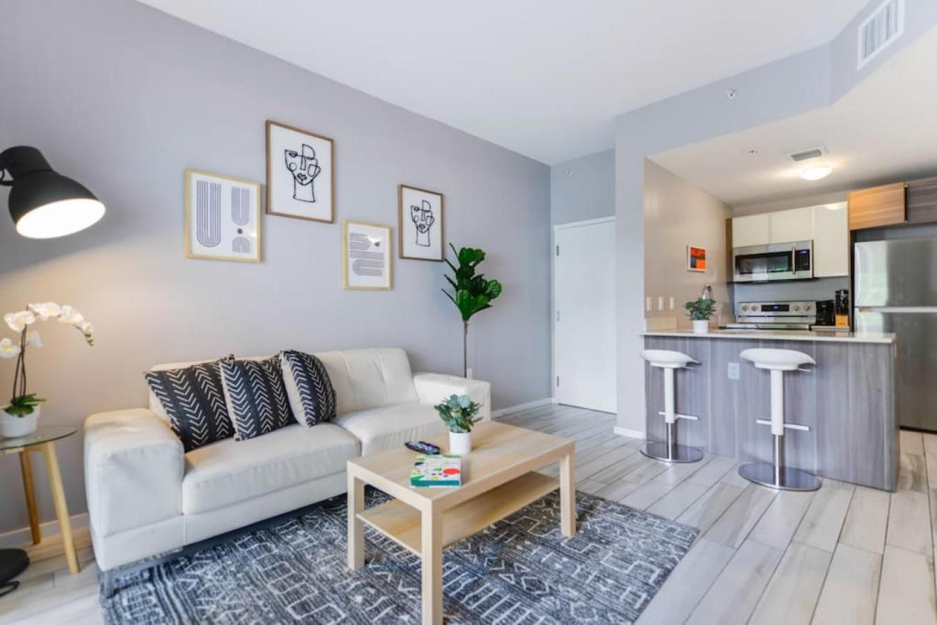 Wynwood Amazing Sleeps 5 Close To Holiday home Miami