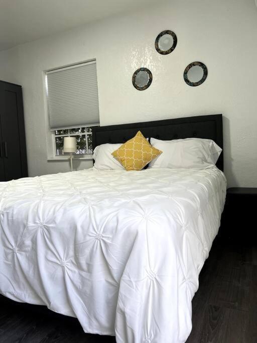 Apartment And Cozy