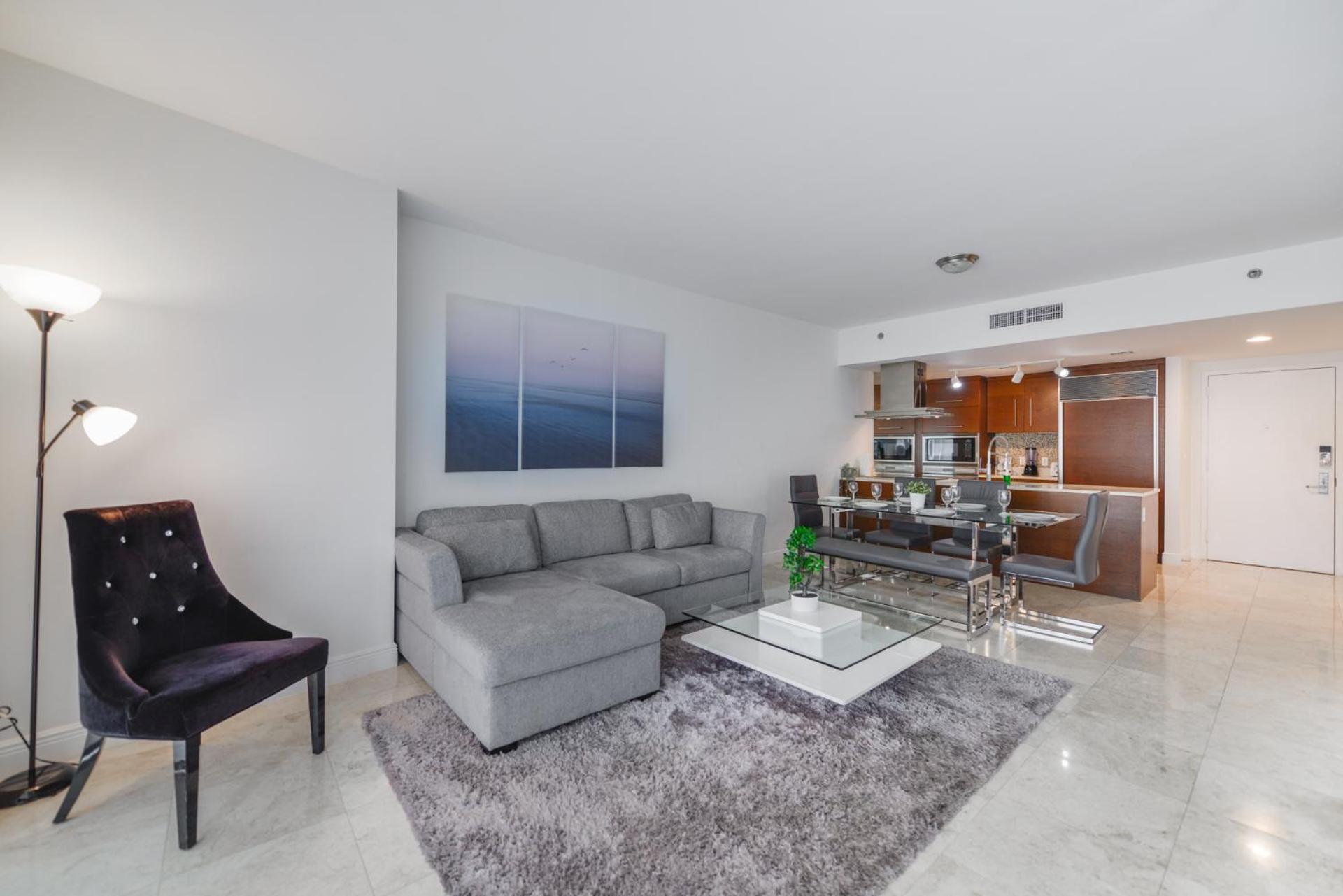 Marvelous In Brickell Apartment *