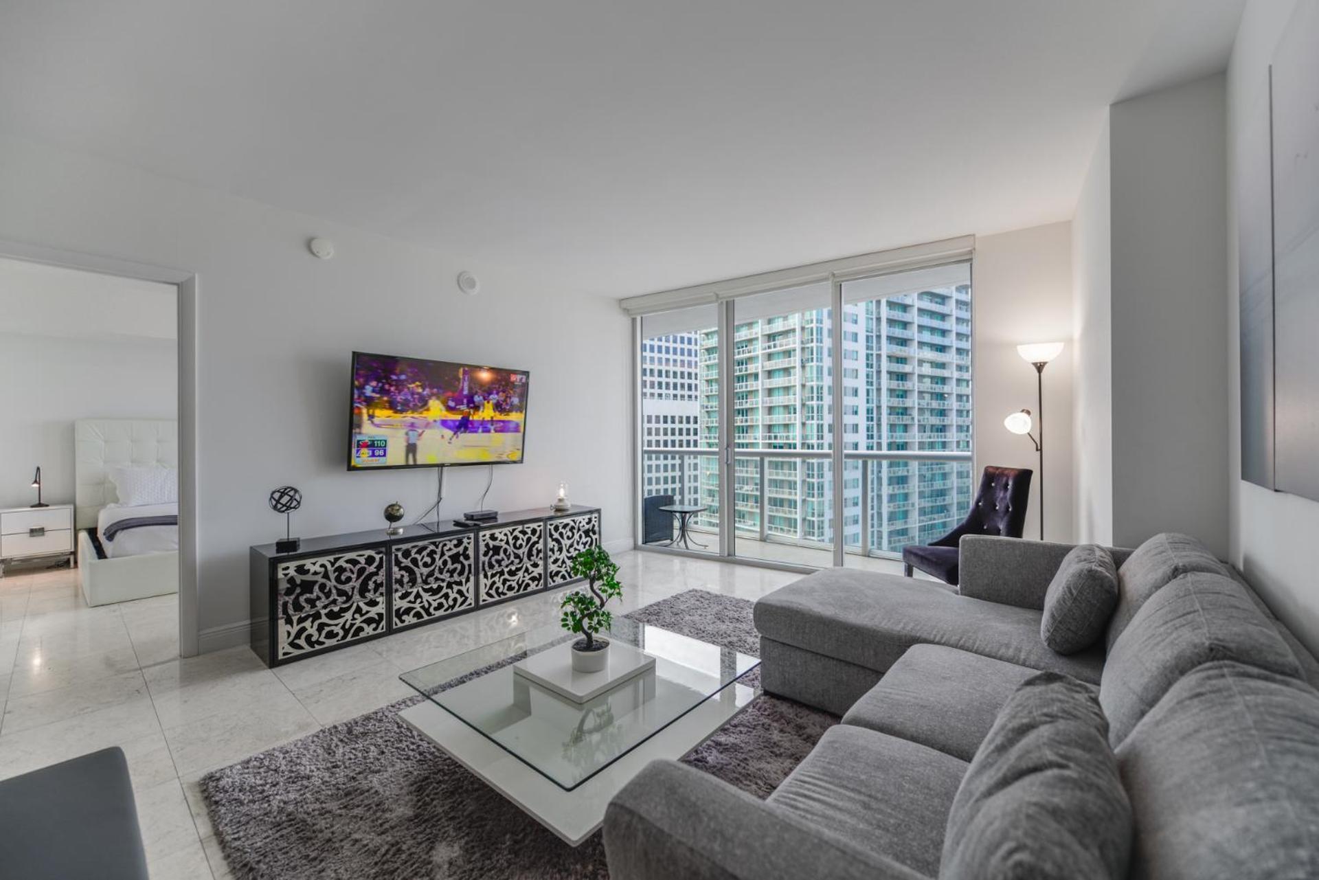 Marvelous In Brickell Apartment *