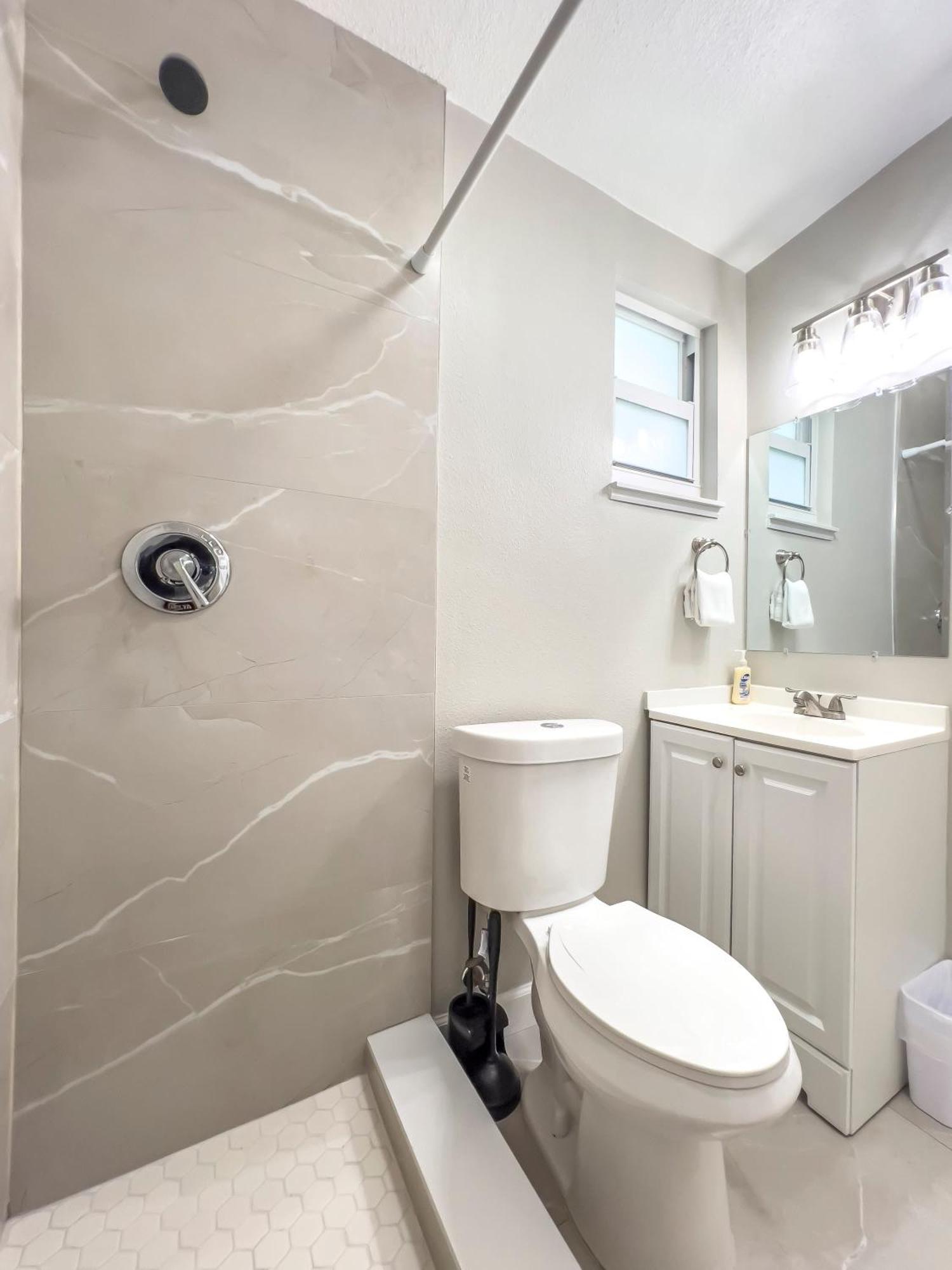 Apartment La Vie Boheme 3 - Cozy Sylish W Parking Miami