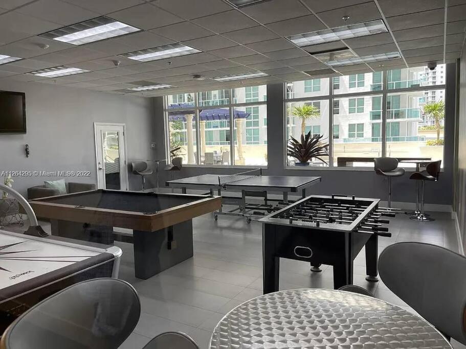Amelie Brickell Apartment *