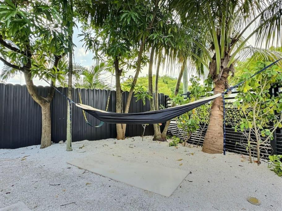 Jacuzzi•glamping•gym•parking•bbq•soft Beds•secure * Miami