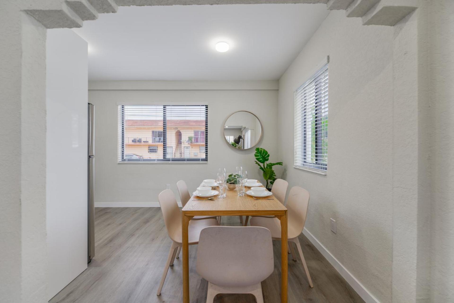 Apartment Heart Of Little Havana Awaits