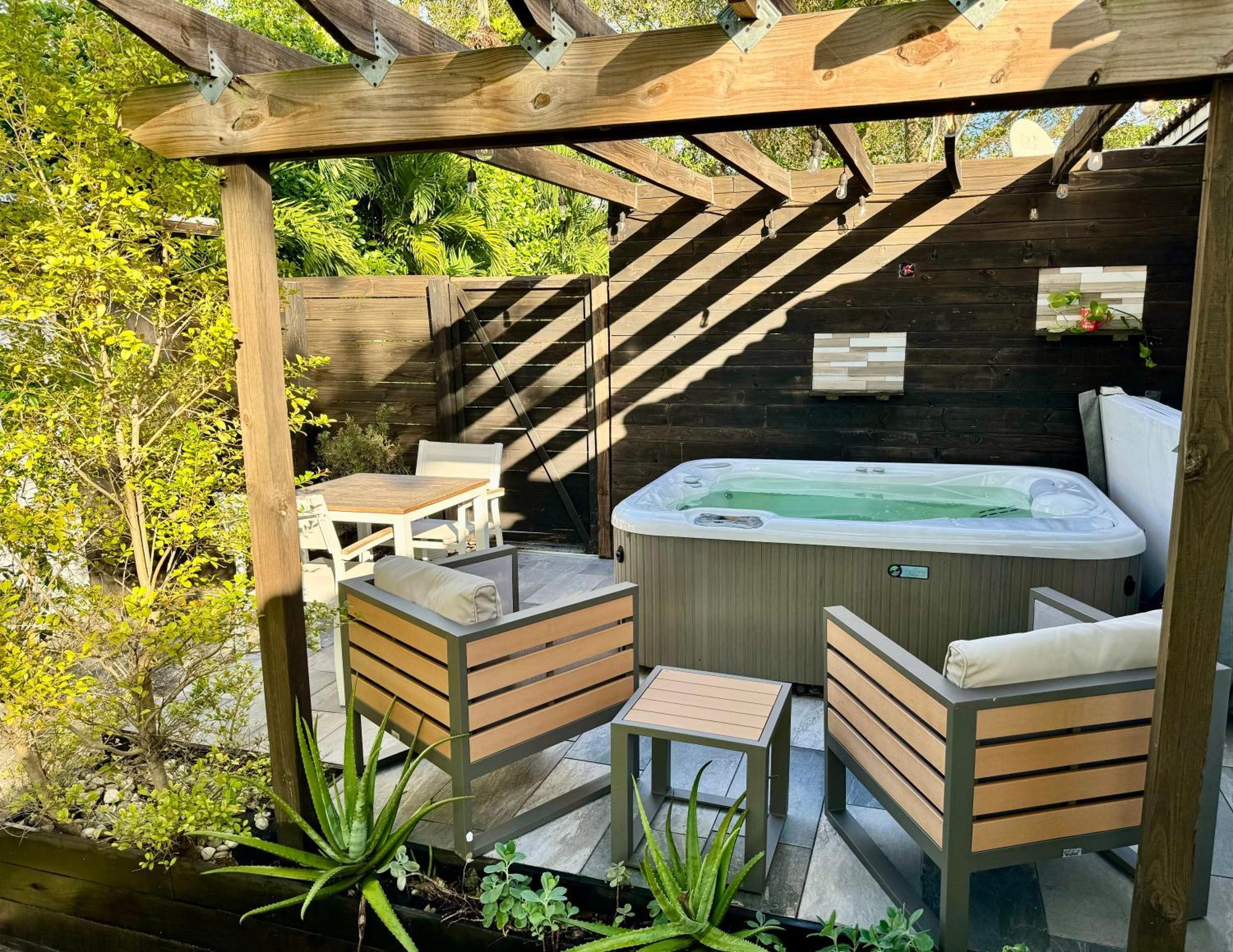 Holiday home Hot Tub House On Golf Course! 10 Mins To The