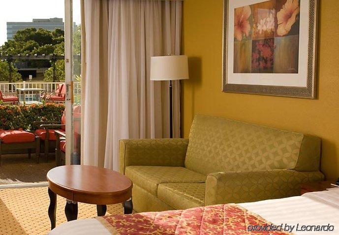 Courtyard Miami 3* Coral Gables