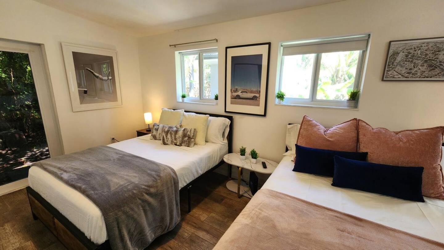 4 Bd Separate In Design District Villa Miami