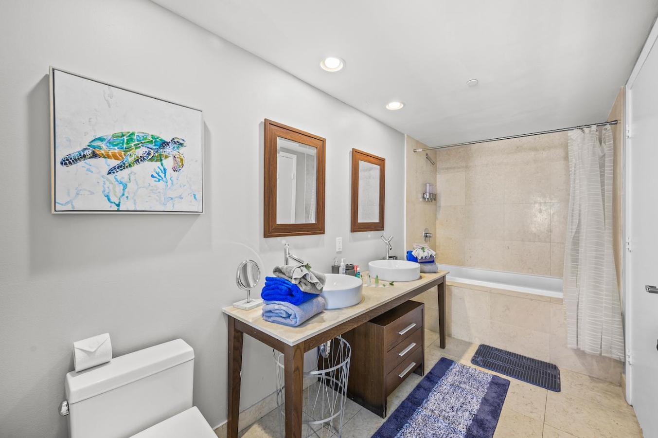 *iconic W Icon Condo/ Pool&waterviews*freespa* Miami