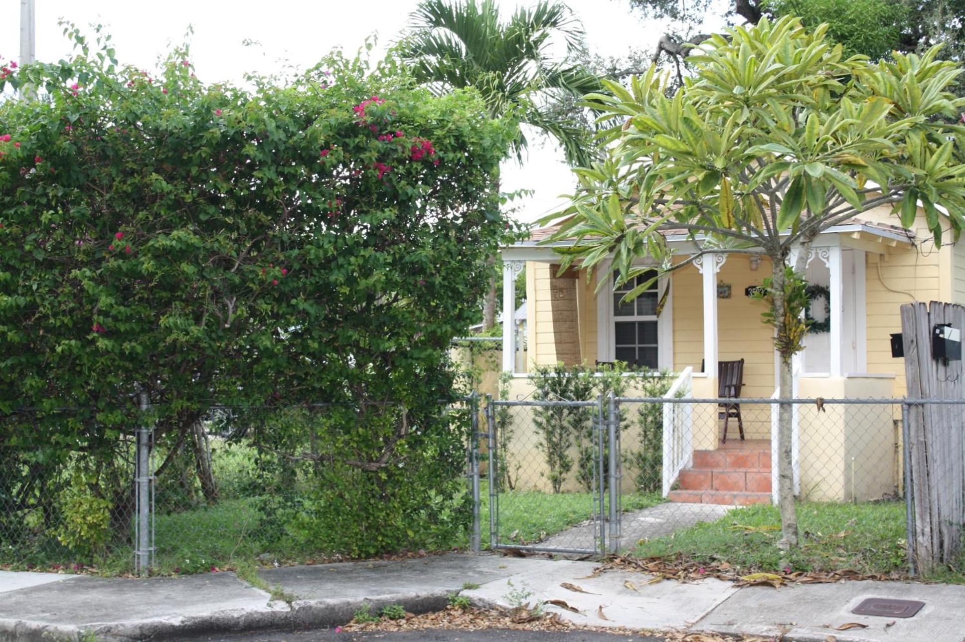 Key West Style Historic In Coconut Grove Florida The Yellow House Miami