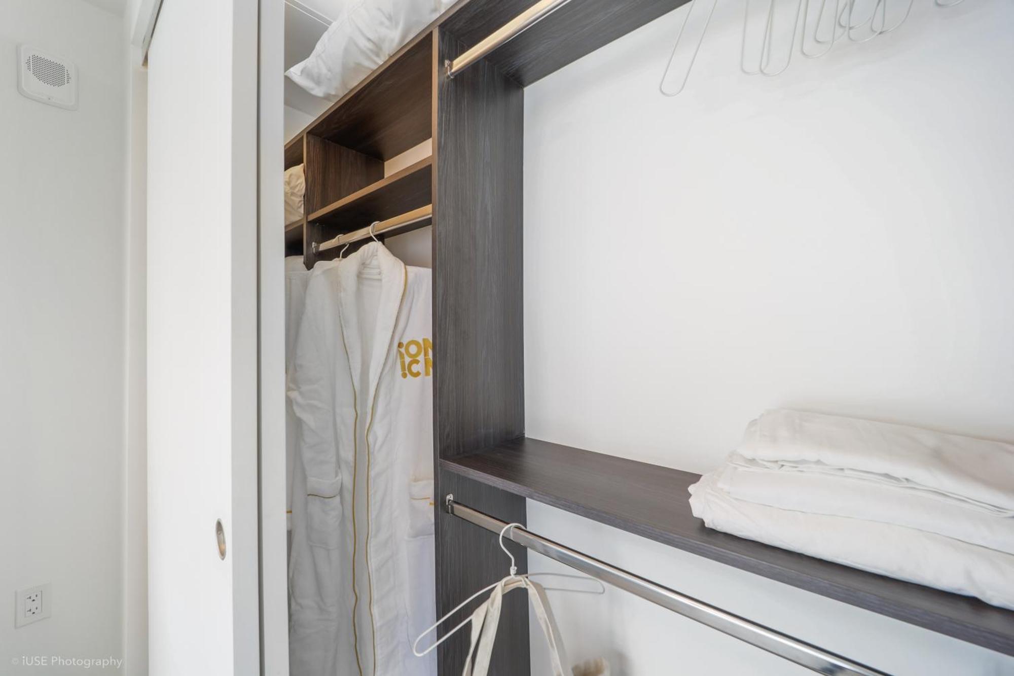 Apartment 227 Condominium By Ionica *