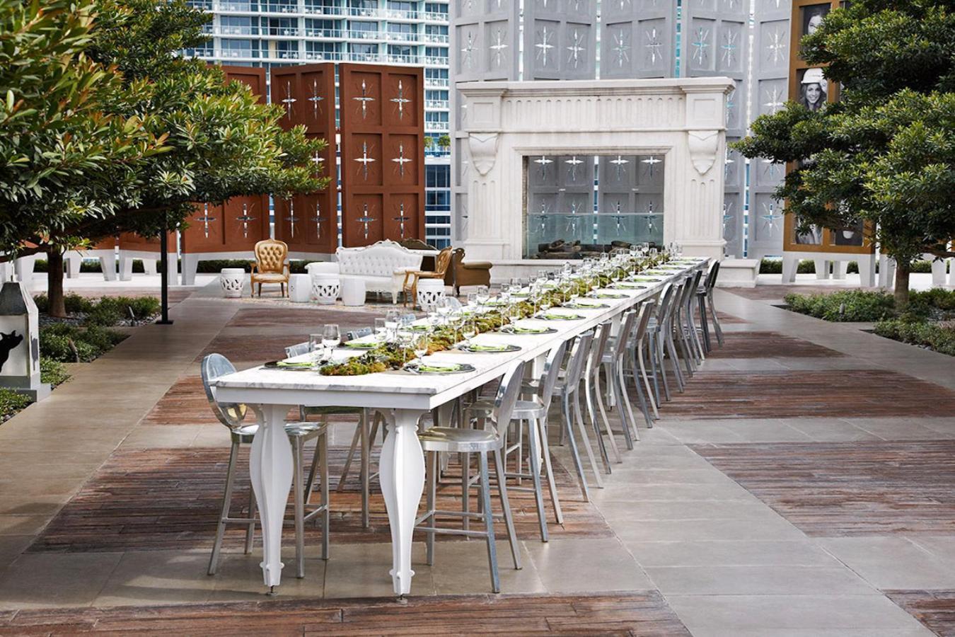 Luxurious At Icon With Views Apartment