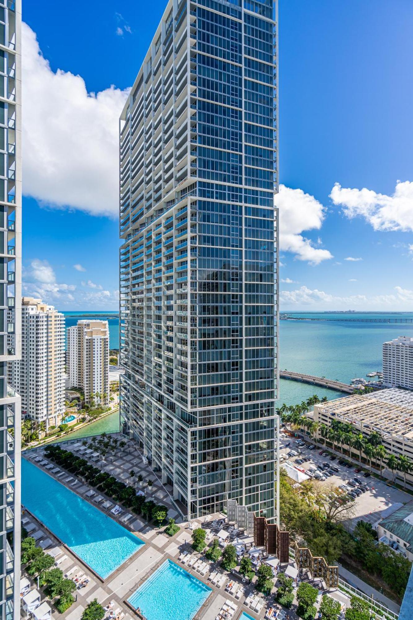 Apartment Luxurious At Icon With Views Miami