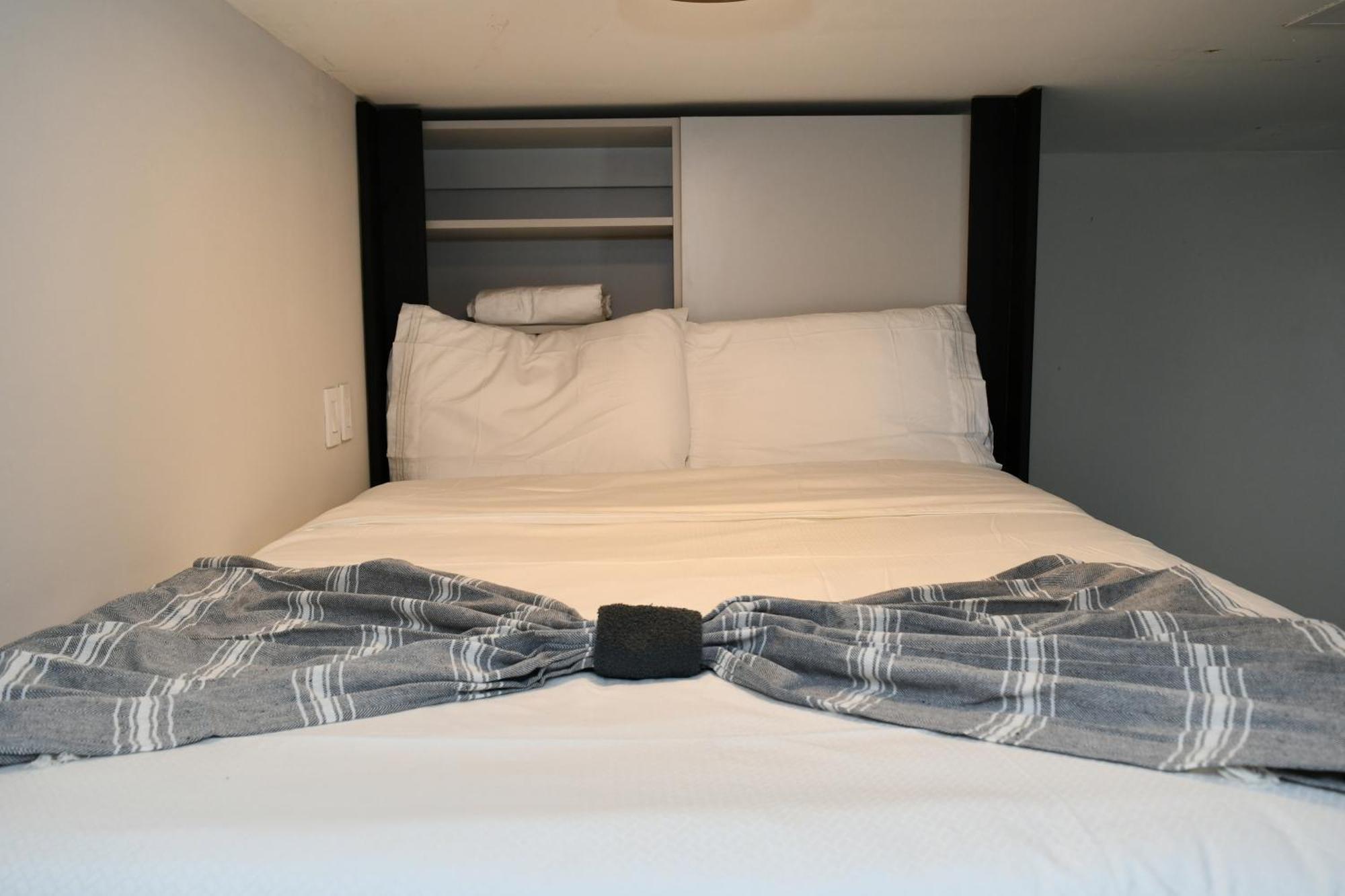 Holiday home Luxurious With Bbq, Hot Tub, Heated Pool & Wifi - L36 Miami