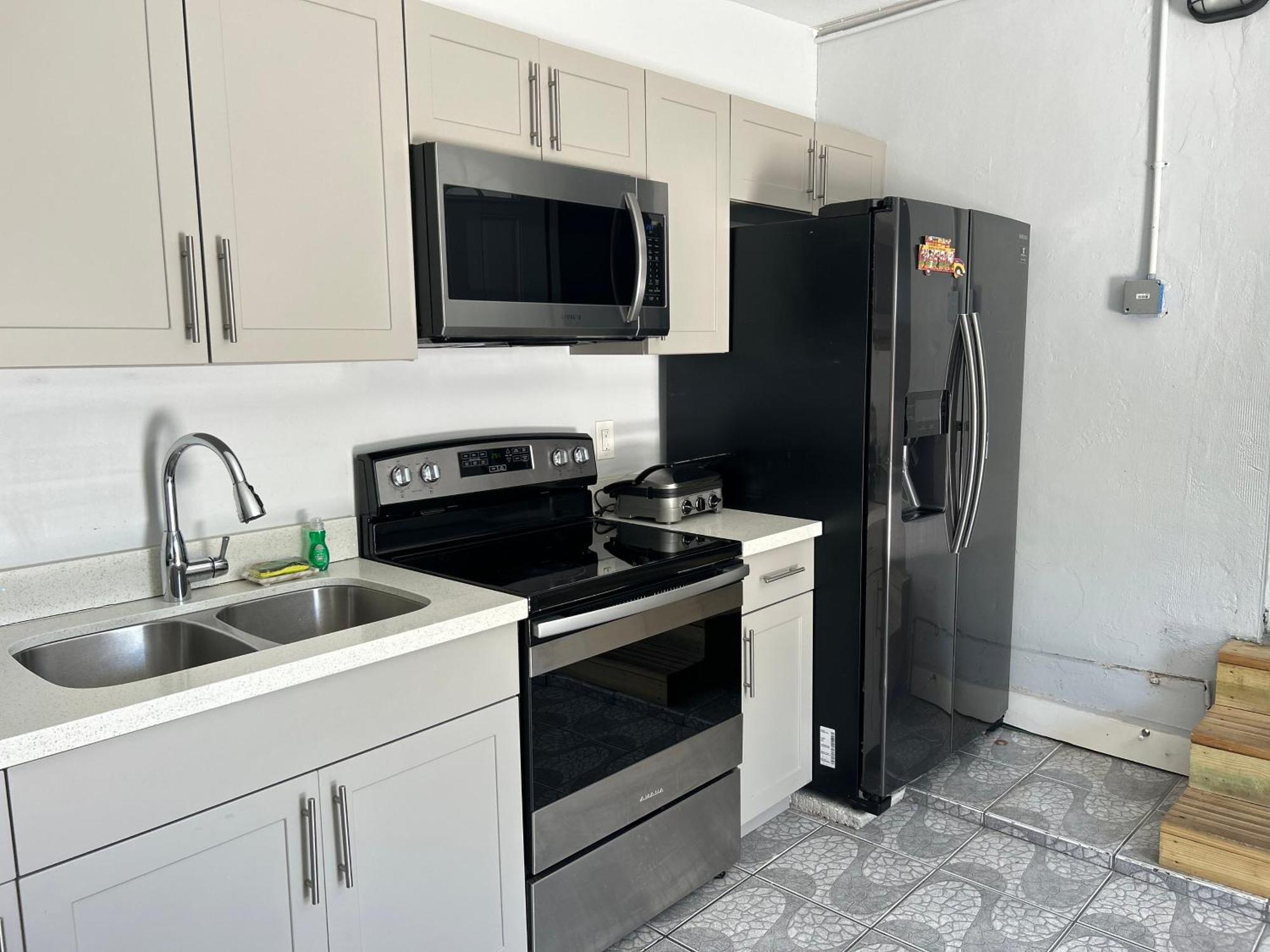 Holiday home Main House 3 Bed 2 Bath & 1 Bed 1 Bath