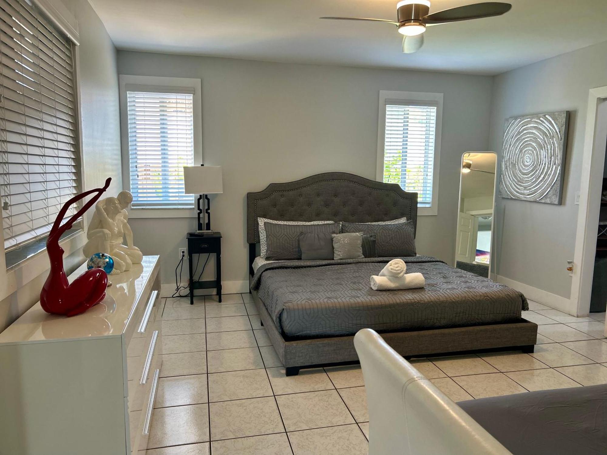 Holiday home Main House 3 Bed 2 Bath & 1 Bed 1 Bath