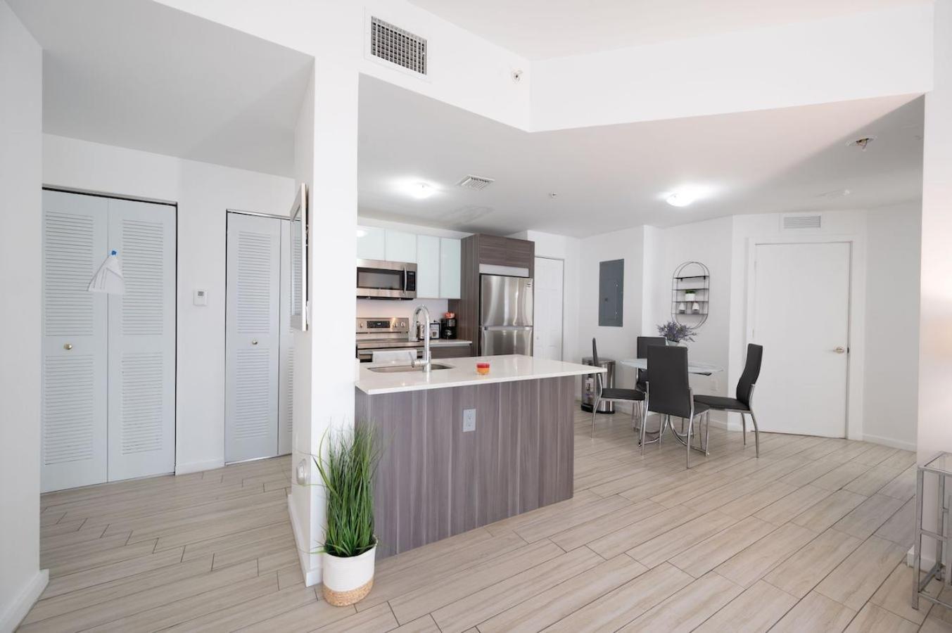 Apartment Subtle 2 Bed In Edgewater Downtown With Free Parking Miami