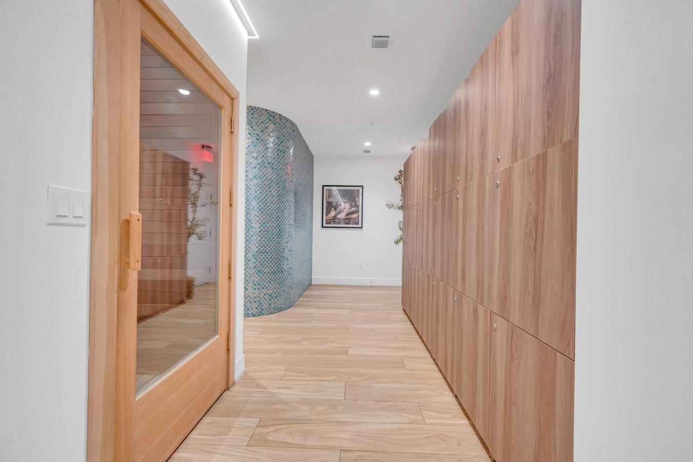 Apartment Beautiful Unit In Downtown With Free Parking