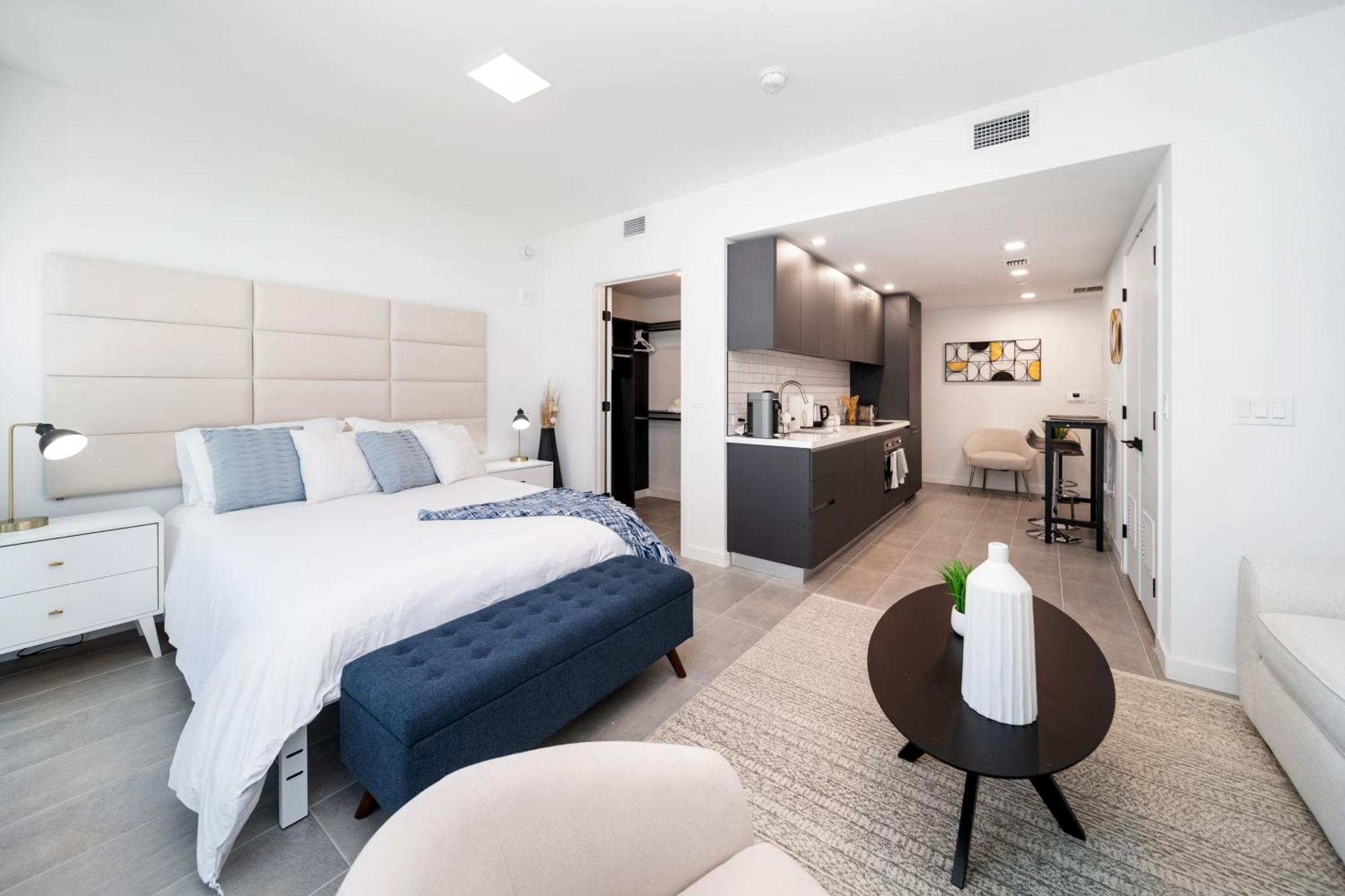 227 Condominium By Ionica Apartment Miami