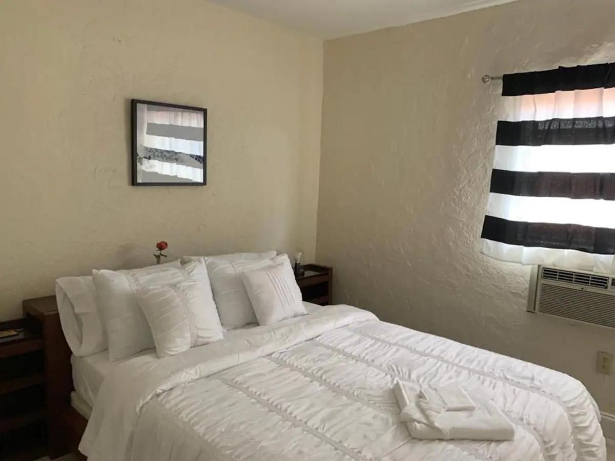 Private Close To Airport - Free Parking - 02 Homestay *