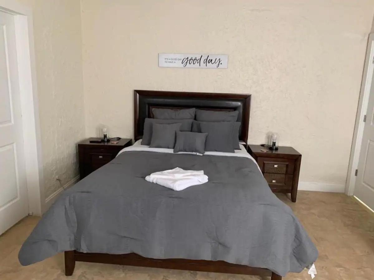 Private Close To Airport - Free Parking - 01 Miami