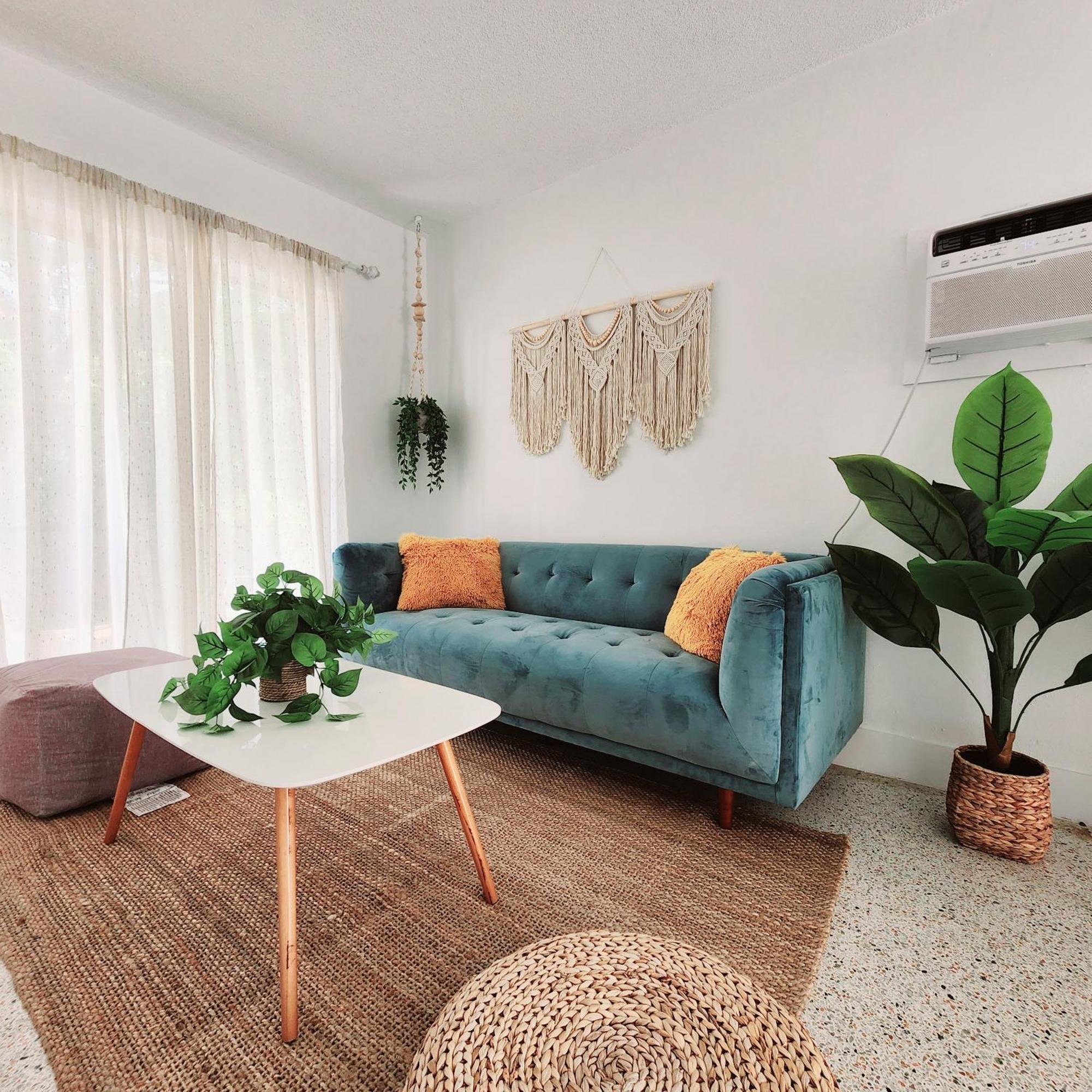 Cozy Near Brickell Apartment