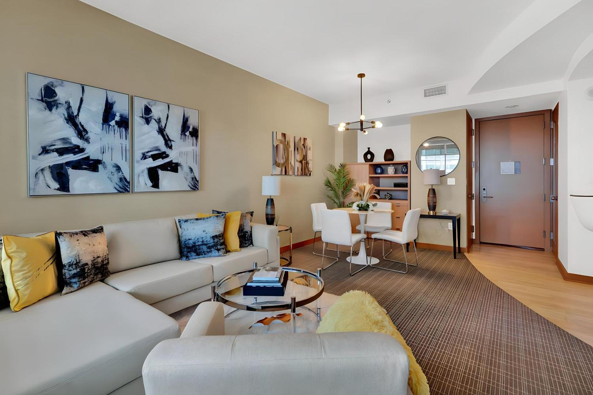 Brickell Bliss - Luxury *