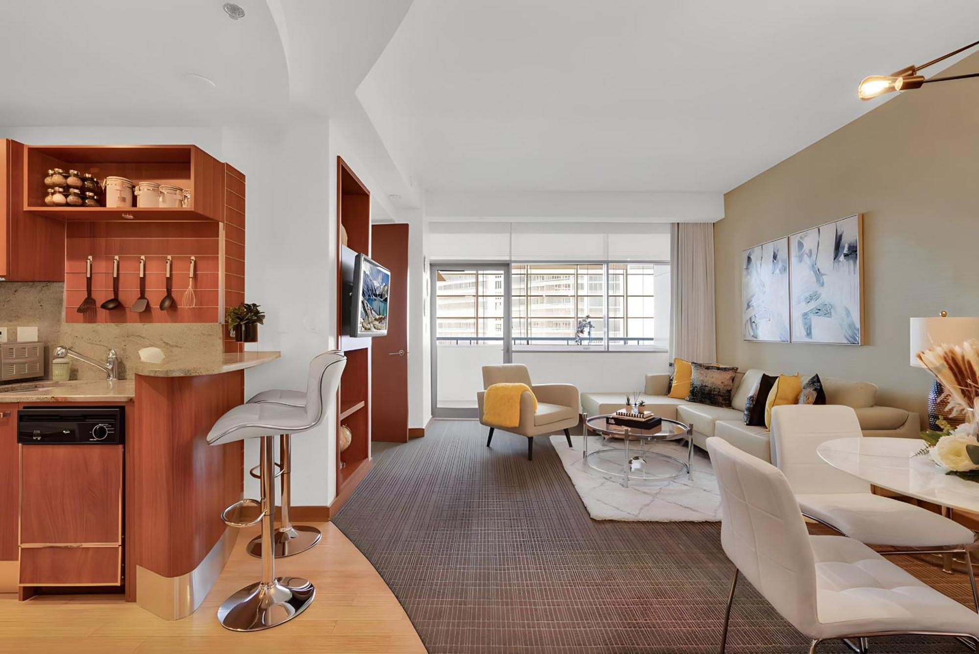 Brickell Bliss - Luxury *