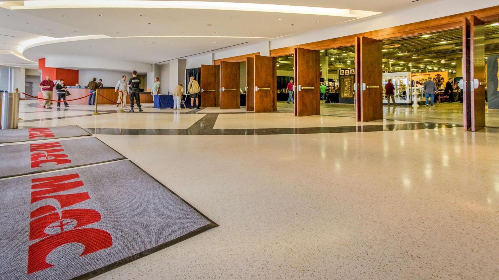 Hotel Doubletree By Hilton Miami Airport & Convention Center 4*