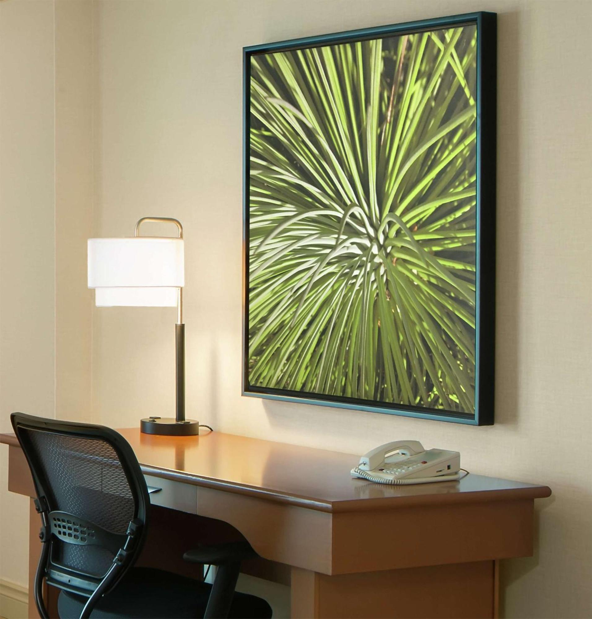 Doubletree By Hilton Miami Airport & Convention Center Hotel 4*
