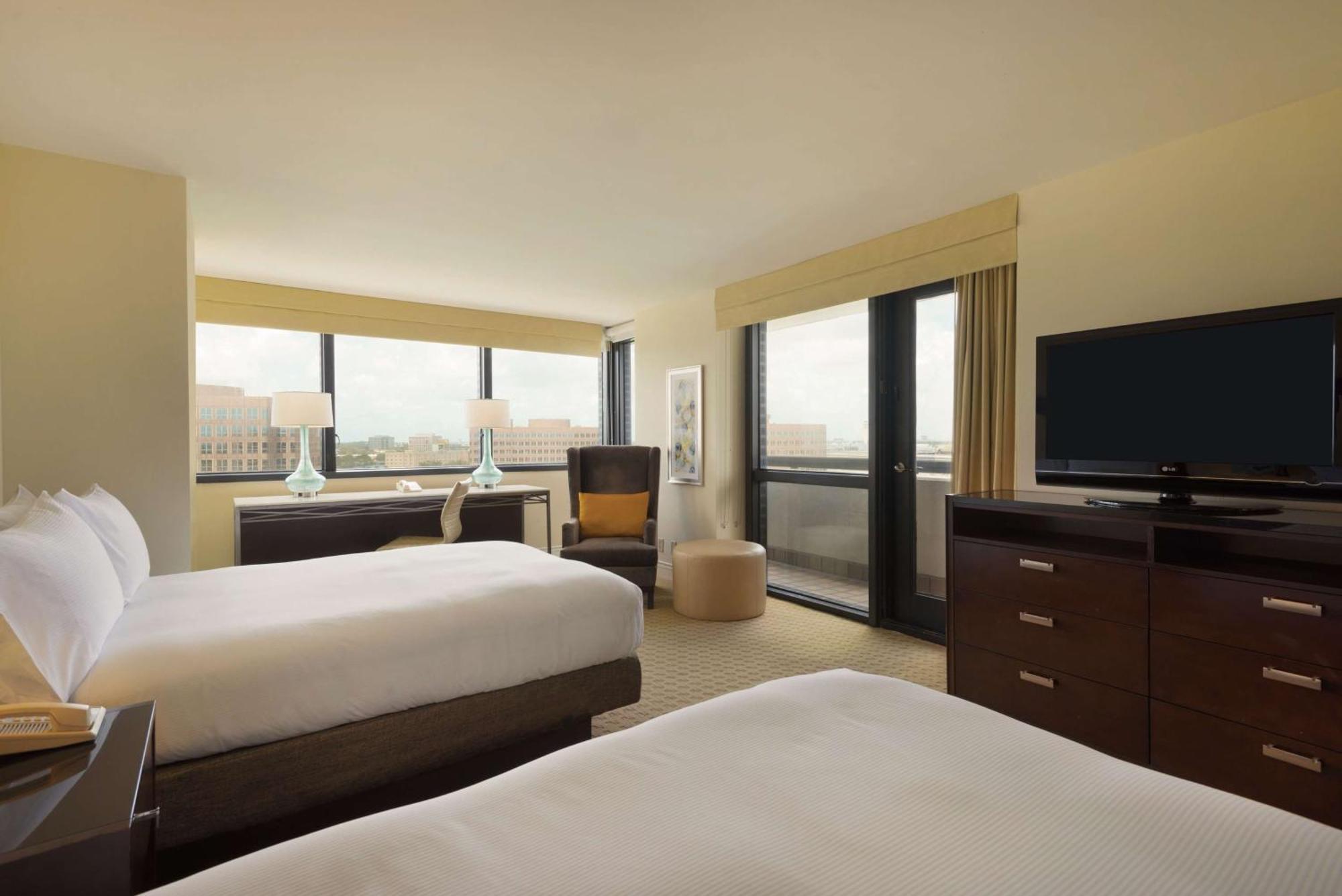 Hilton Miami Airport Blue Lagoon Hotel