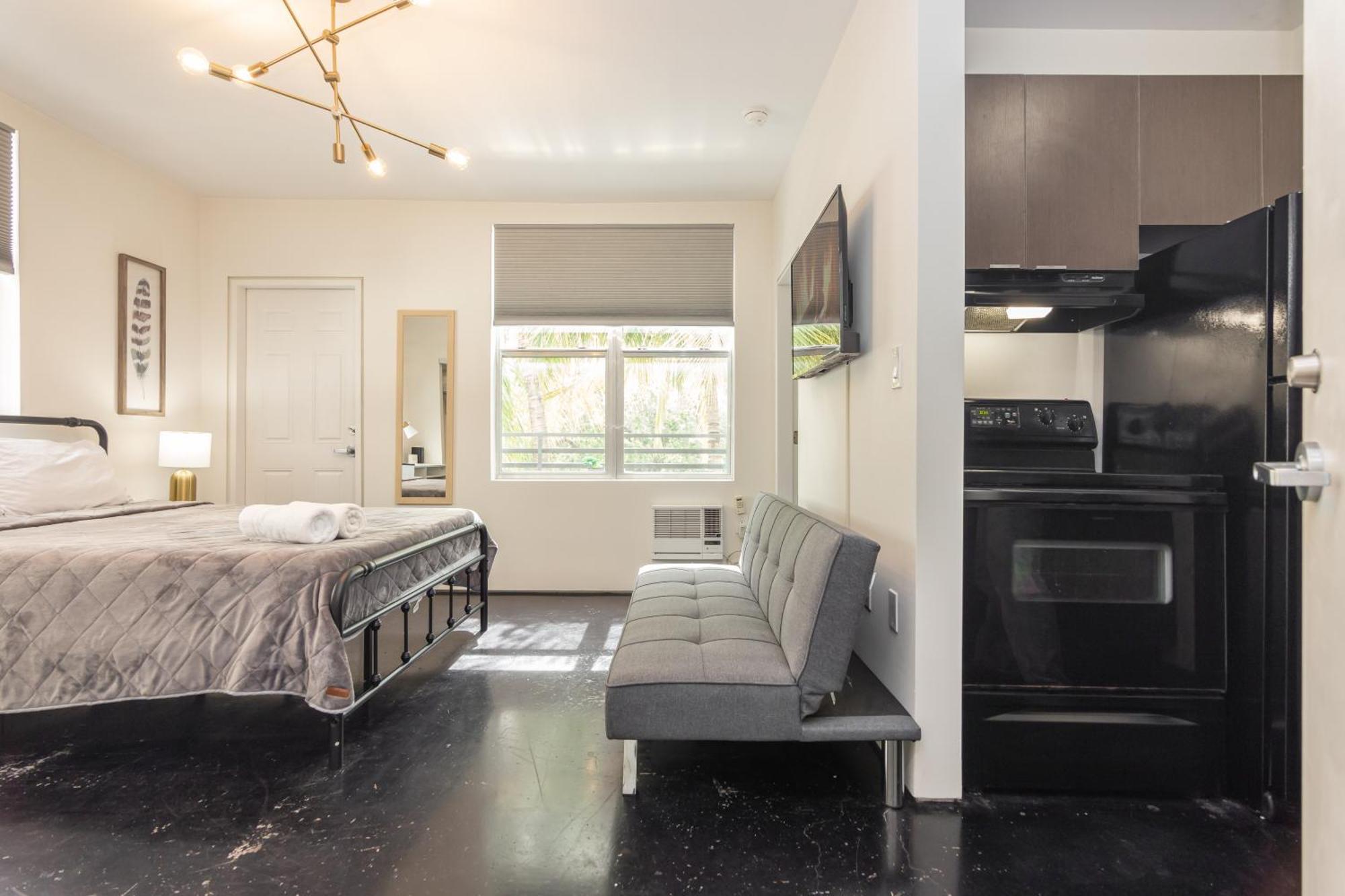 Apartment Midtown - Wynwood Area With Balcony - Art District Near Beach Miami