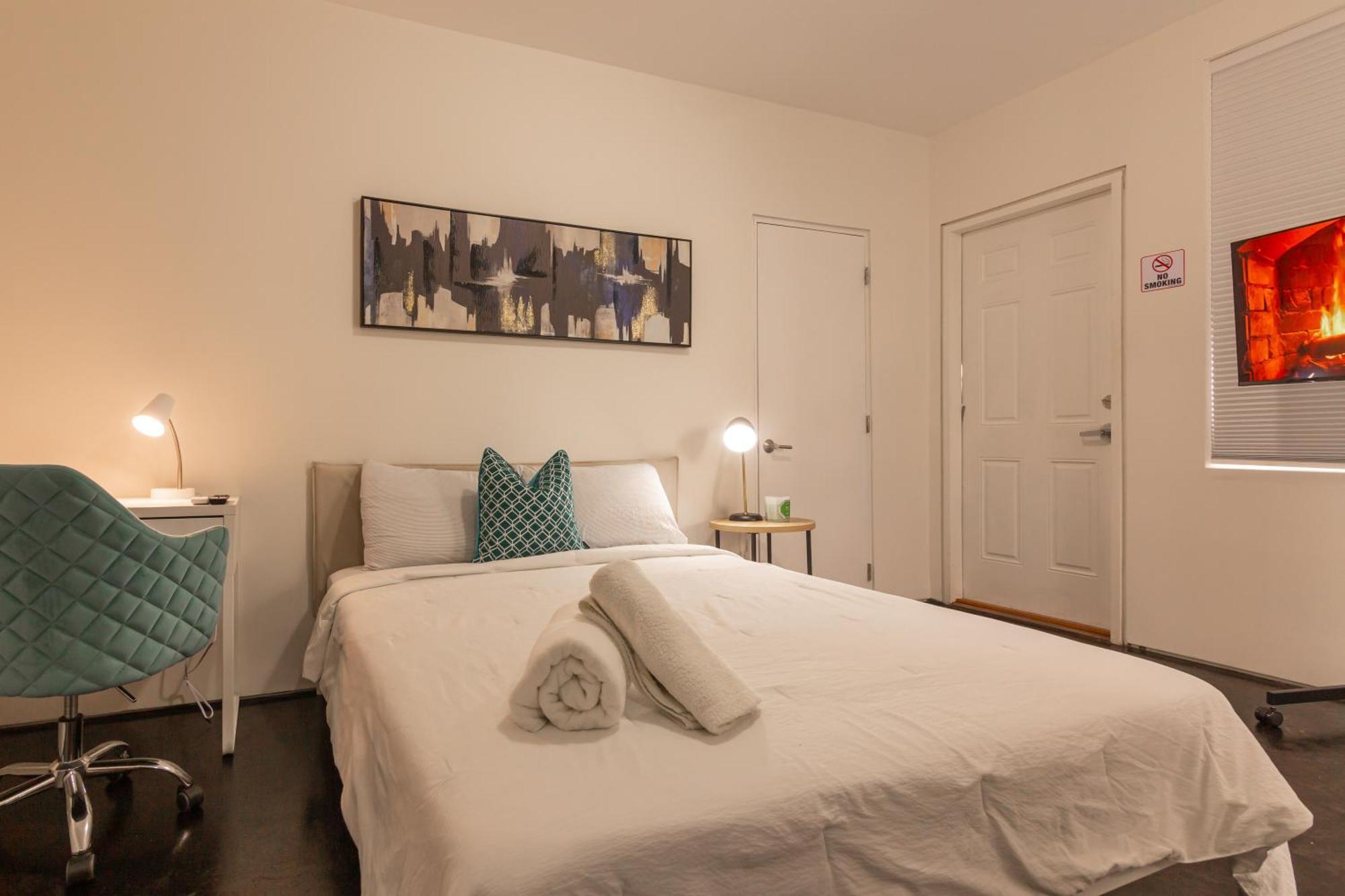 Midtown - Wynwood Area With Balcony - Art District Near Apartment *