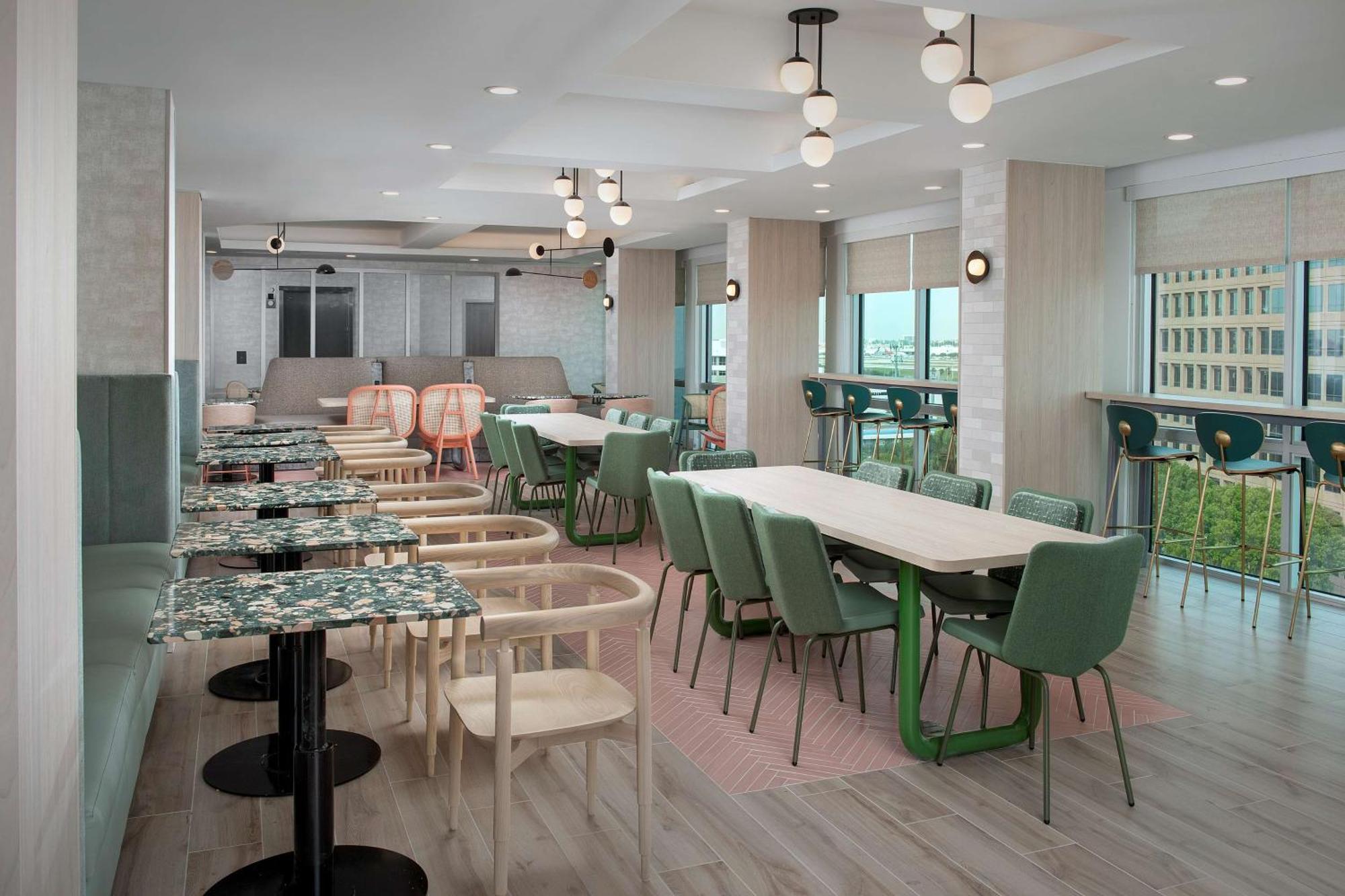 Home2 By Hilton Miami Airport South Blue Lagoon 3* Miami Springs