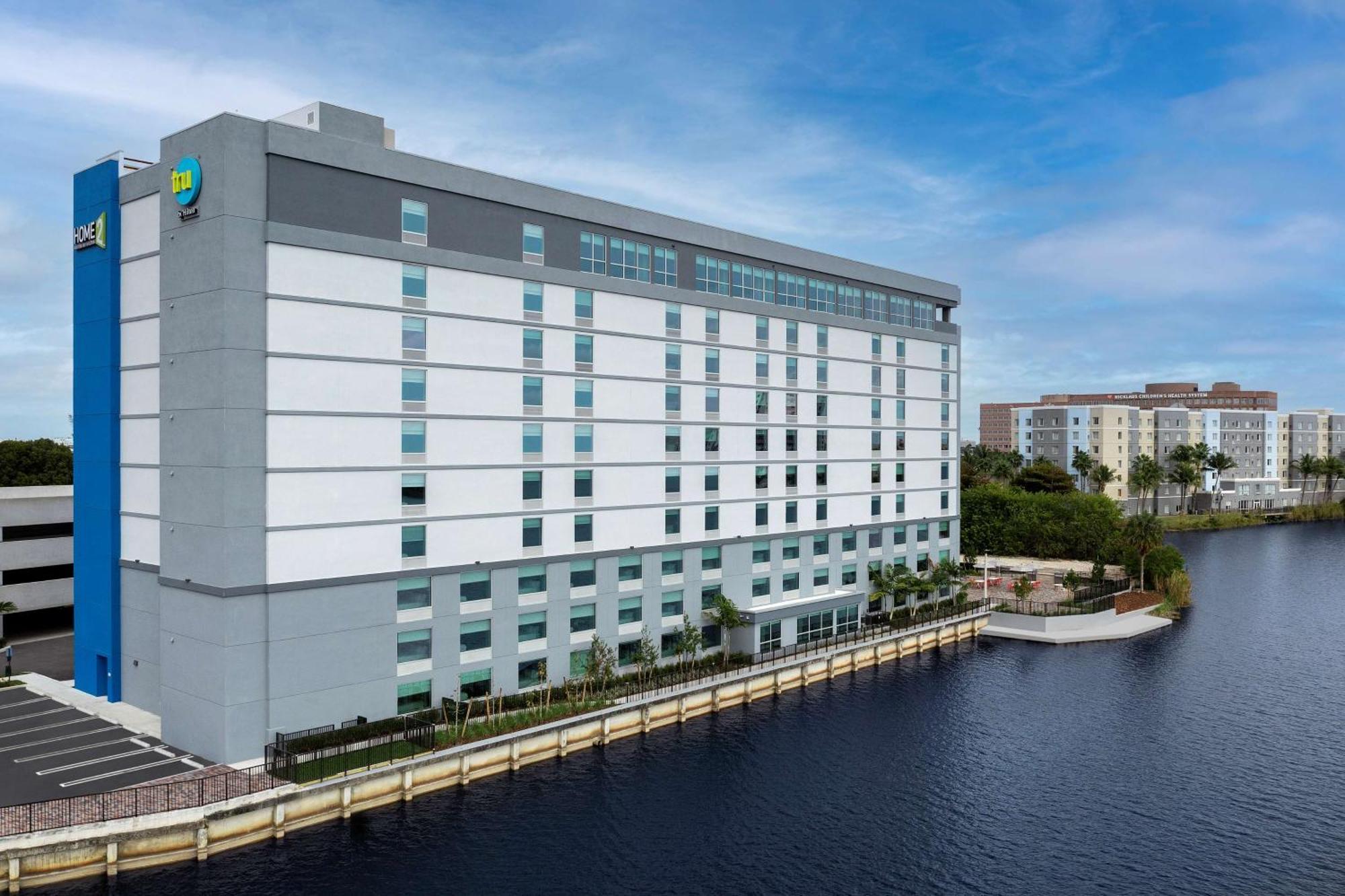 Home2 By Hilton Miami Airport South Blue Lagoon