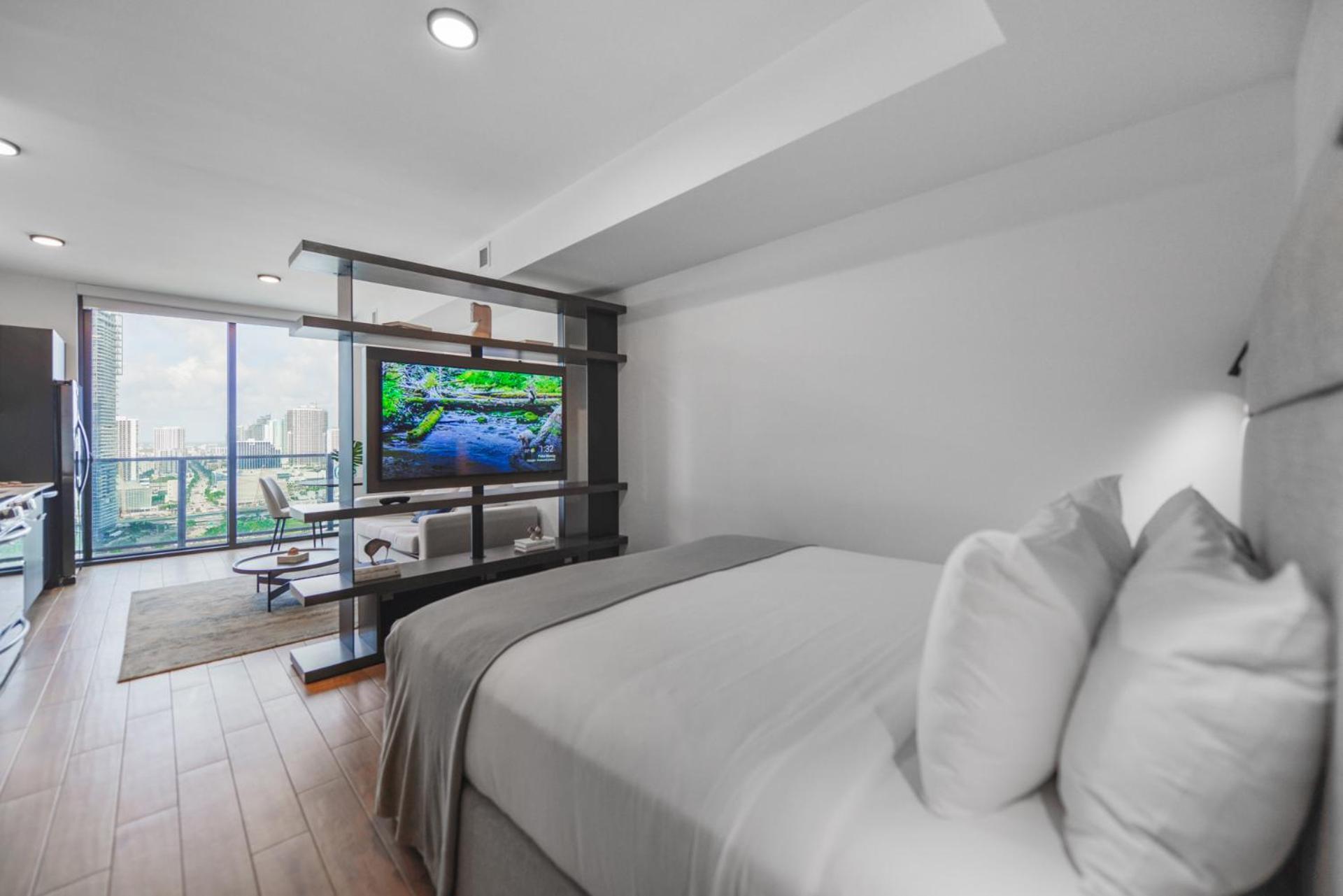Prime Spot - Stunning Studio With Ocean And Bay Views Miami