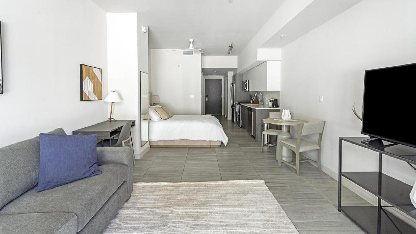 Landing - Modern With Amazing Amenities * Miami