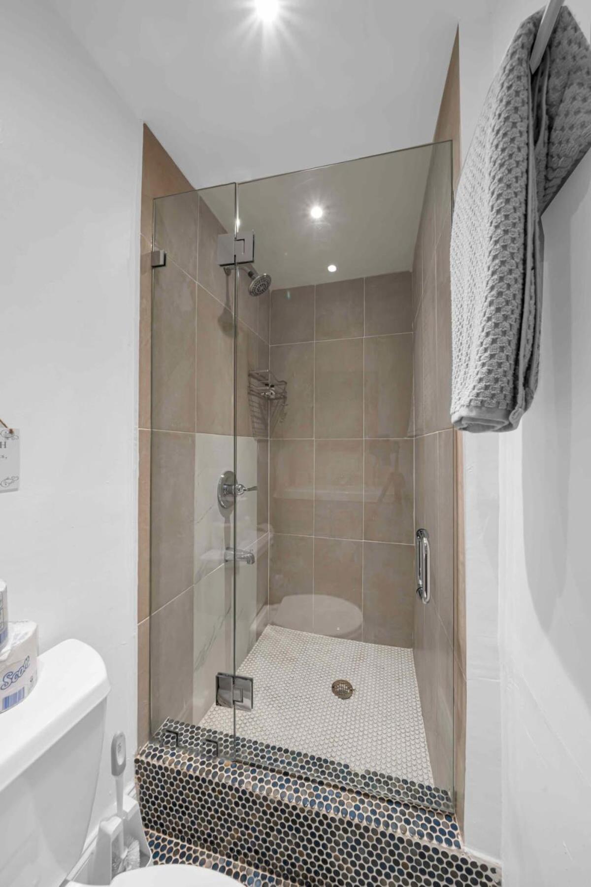 Renovated Gem: Prime Spotless Ideal