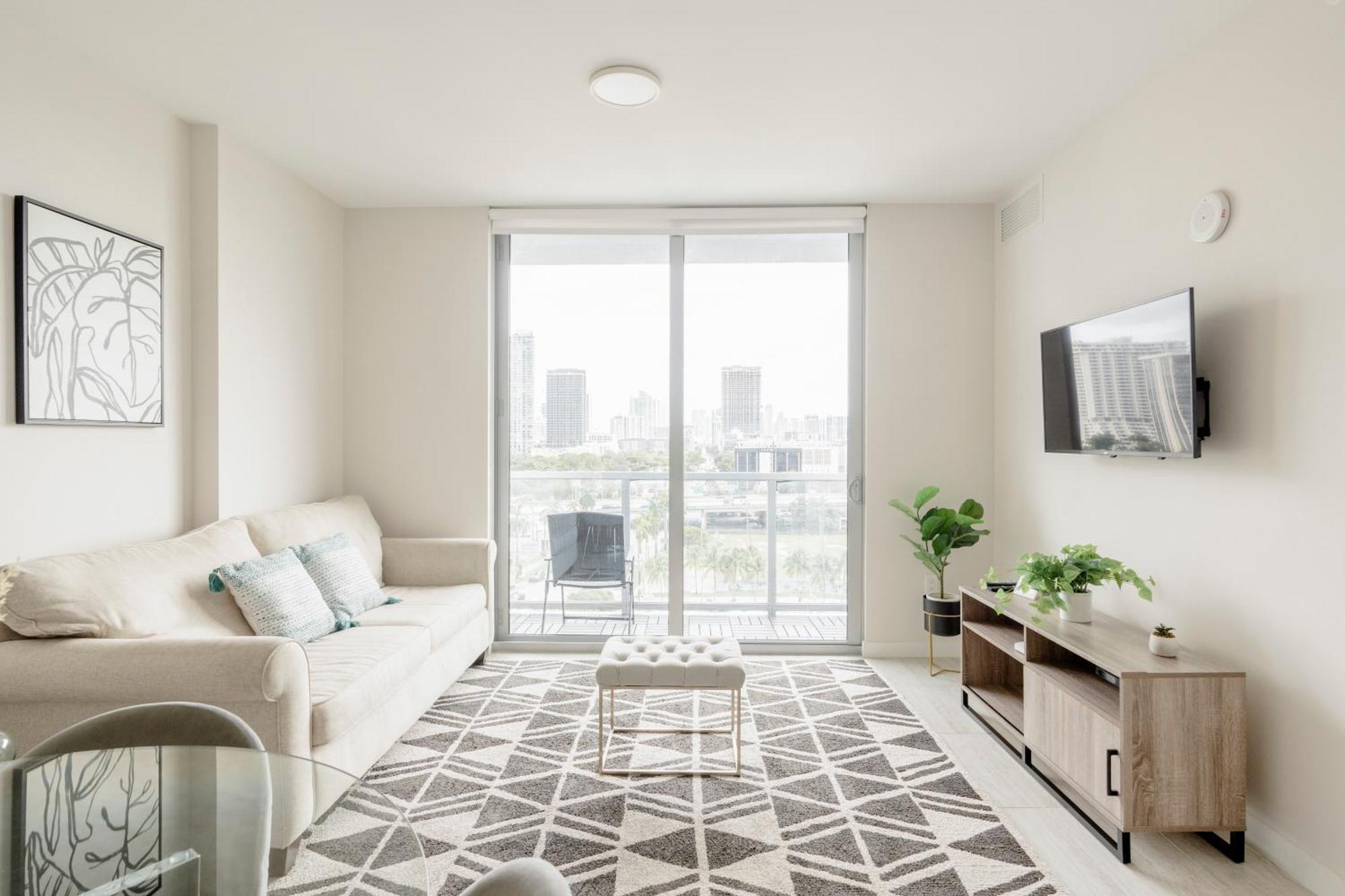Apartment Design District, View Of The Bay - *