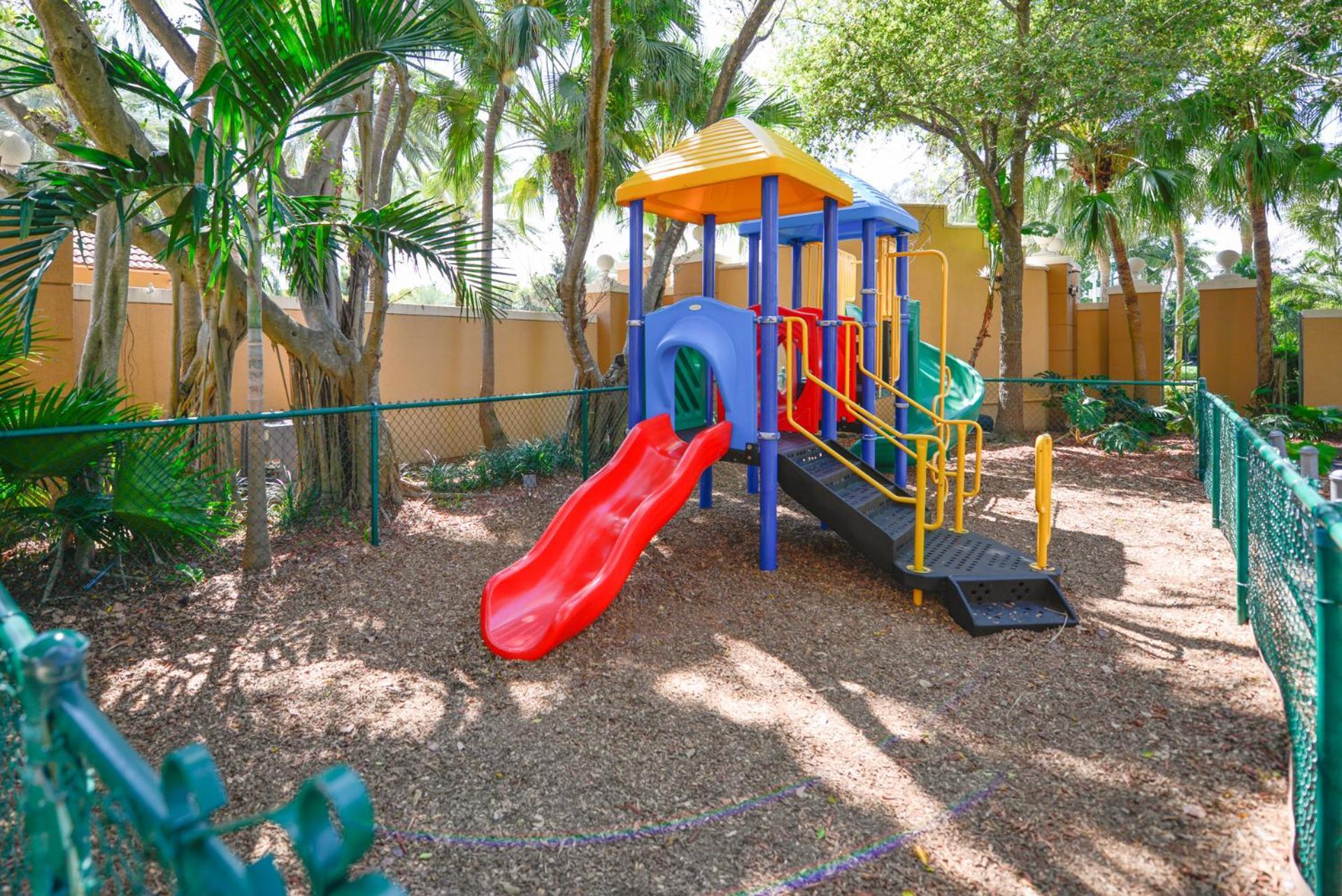 Lux At Yacht Club 10 Min From Apartment Miami