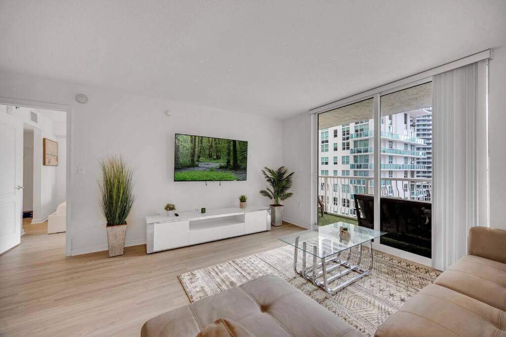 Apartment Incredible 1 Bed 1 Bth • Brickell • Ocean View
