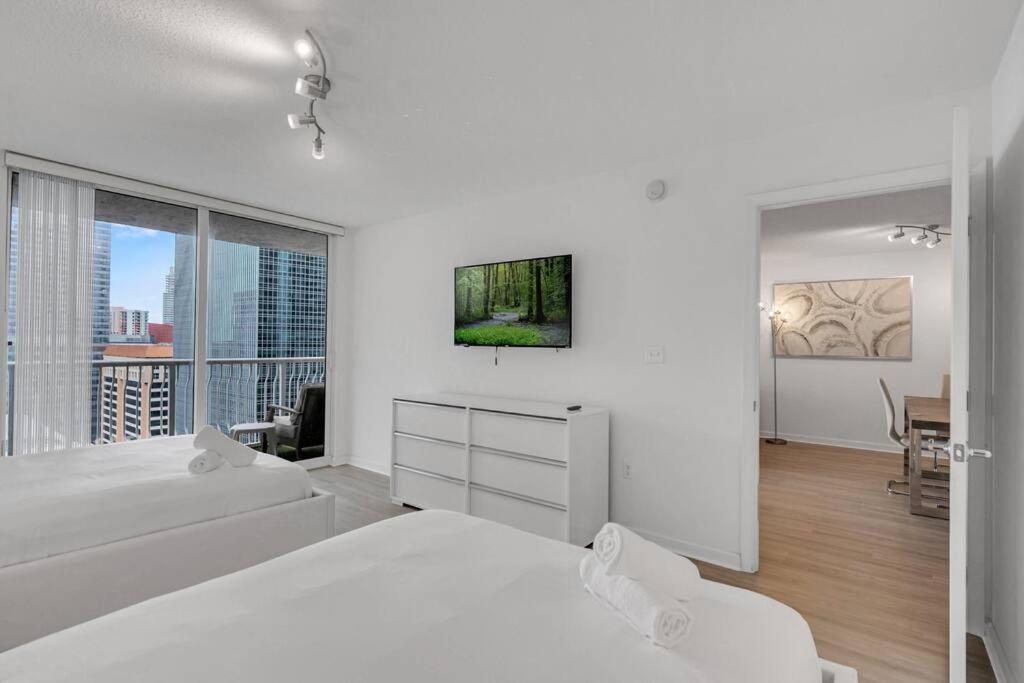 Incredible 1 Bed 1 Bth • Brickell • Ocean View