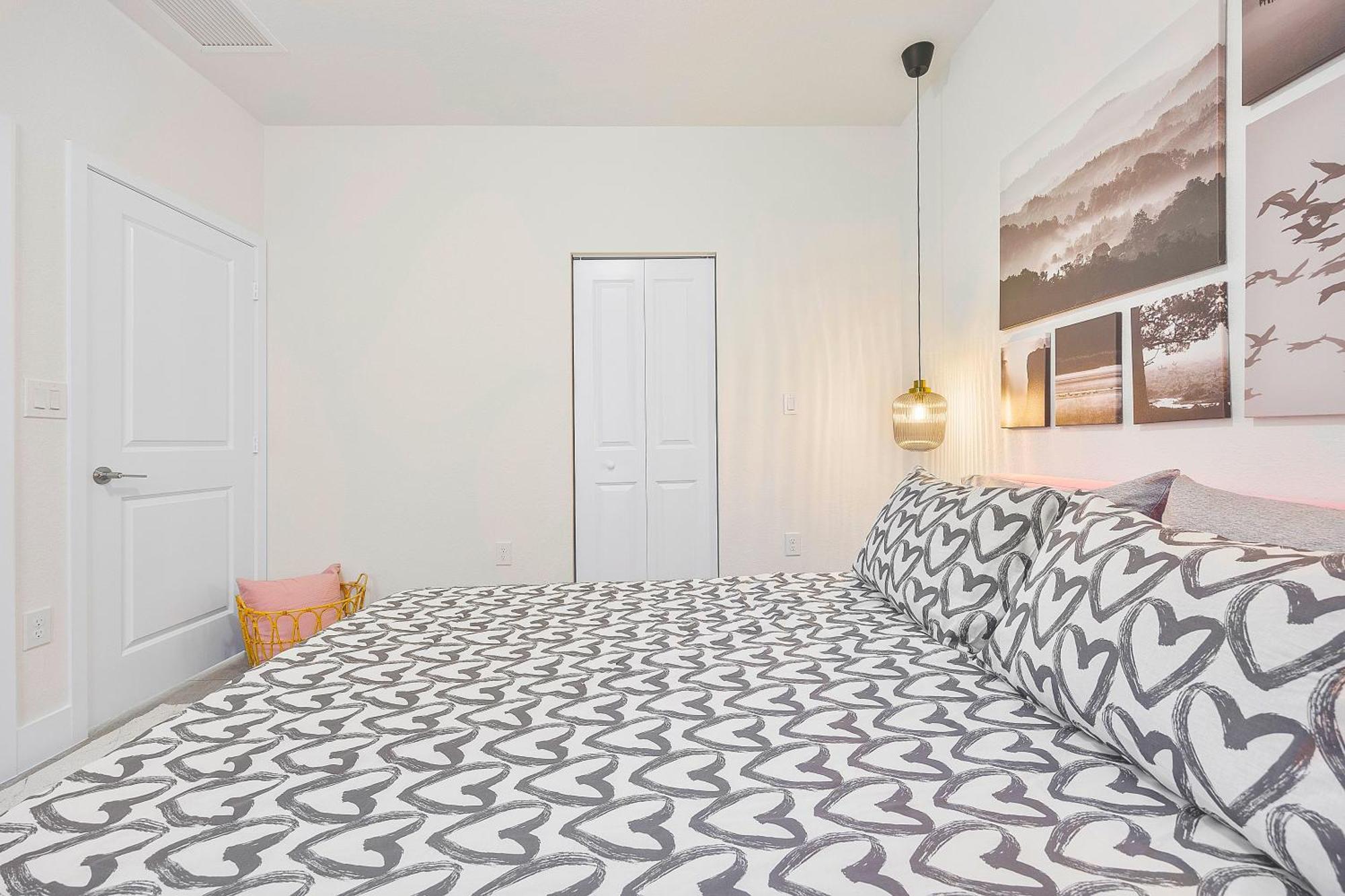 Avi Lux Apartment