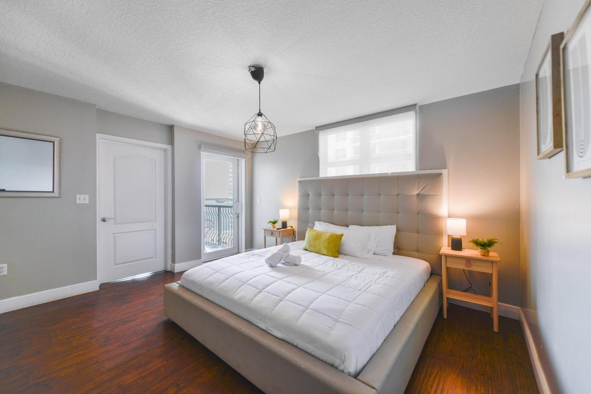 Apartment Amazing 3 Bedroom At Brickell With Pool